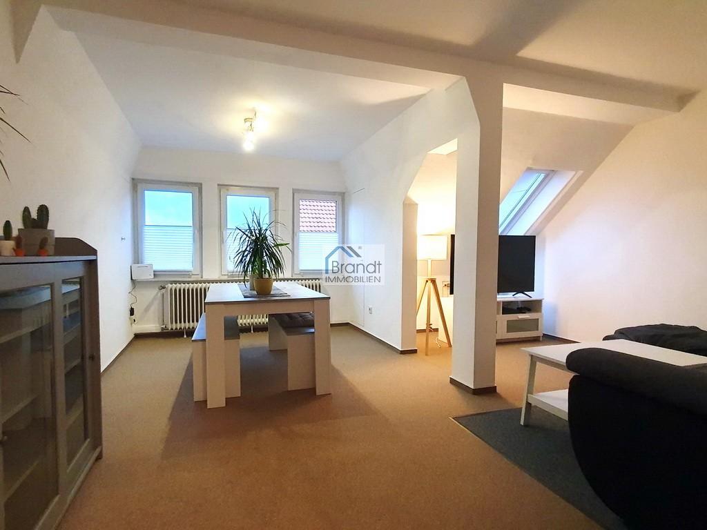 Gemtliche Dachgeschoss-Wohnung!