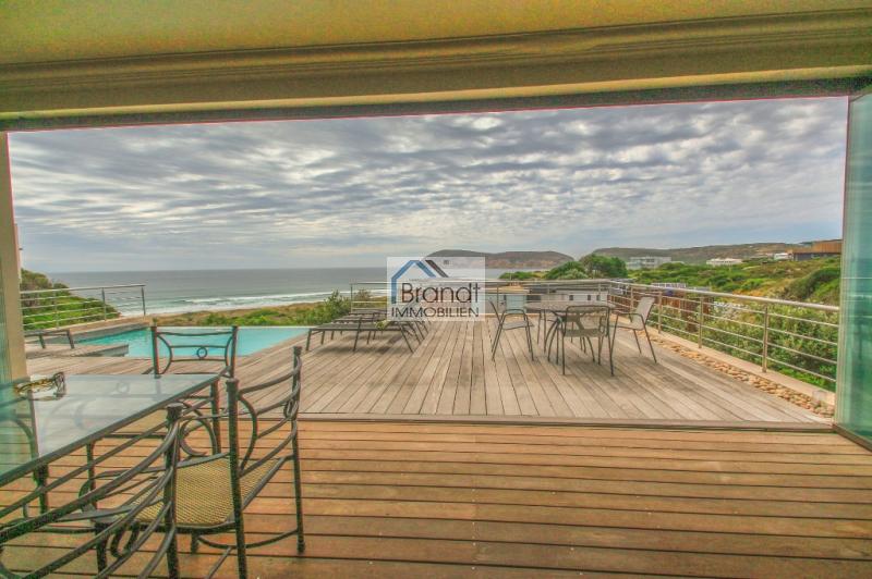 Luxeriöse Villa an der garden route Südafrika! Direkt am Traumstrandt von Plettenberg!